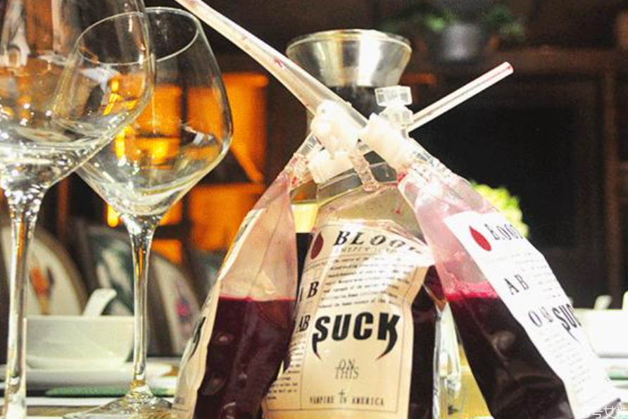 血腥玛丽鸡尾酒的故事,血腥玛丽鸡尾酒是什么味道