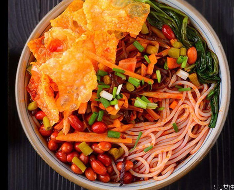 螺蛳粉 鸡蛋,螺蛳粉可以煮鸡蛋吗