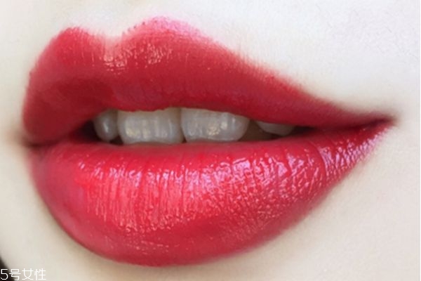 如何制作干花花束,鲜花做成干花需要倒挂多久 如何制作干花花束,鲜花做成干花需要倒挂多久