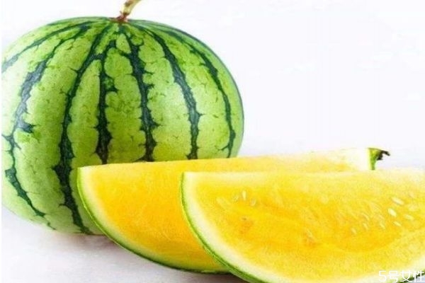 红瓤西瓜和黄瓤西瓜的区别,西瓜有黄瓤的吗? 红瓤西瓜和黄瓤西瓜的区别,西瓜有黄瓤的吗?
