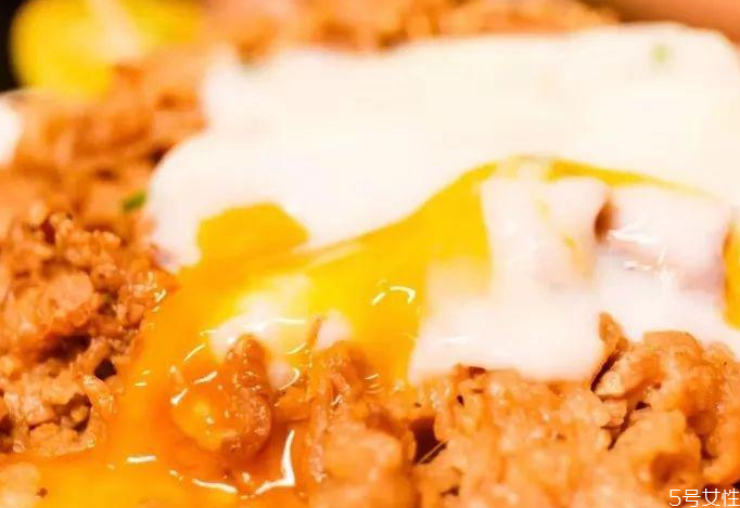 无菌蛋过期了还能吃吗,无菌蛋过期了没坏还能吃吗