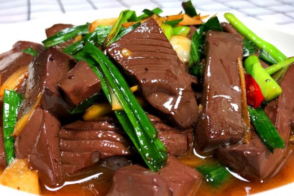 猪血咋做好吃法,猪血怎么做? 猪血咋做好吃法,猪血怎么做?