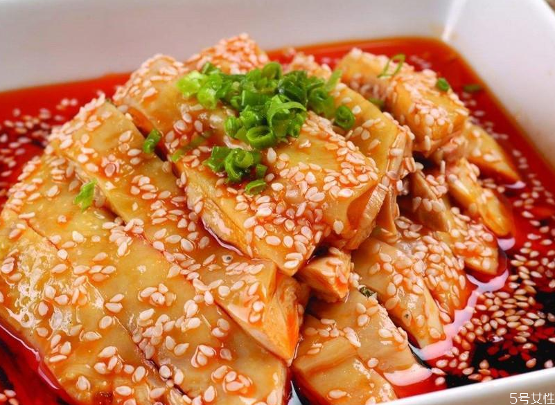 口水鸡的蘸料怎么做,口水鸡的蘸料怎么做视频