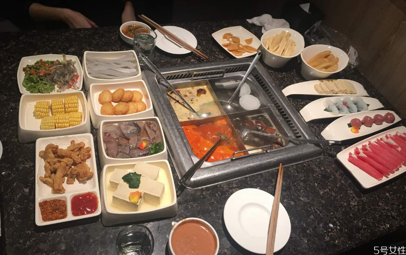 海底捞清水锅怎么自制锅底,海底捞清水锅底怎么自制锅底