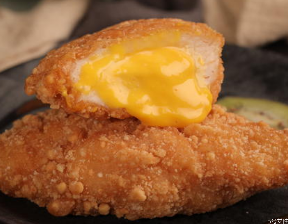 芝士爆浆鸡排的热量,一块爆浆芝士鸡排热量