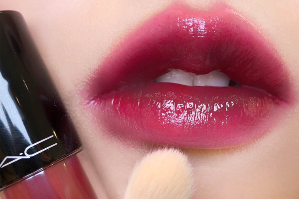 mac棒棒糖唇釉好不好用,mac棒棒糖唇釉色号对照表 mac棒棒糖唇釉好不好用,mac棒棒糖唇釉色号对照表