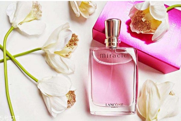 兰蔻真爱奇迹香水好闻吗,兰蔻奇迹香水什么味道