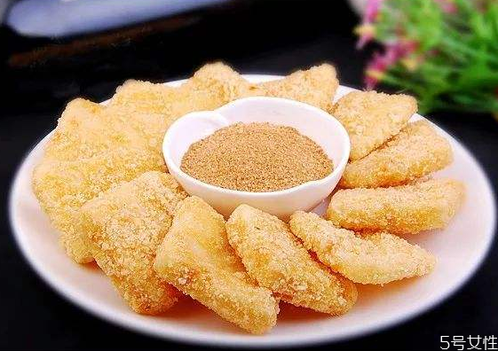 为什么糍粑保存要泡水里?,为什么糍粑保存要泡水里发臭能吃吗