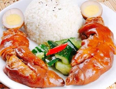 经常吃猪脚会不会发胖,猪脚饭吃了容易胖吗