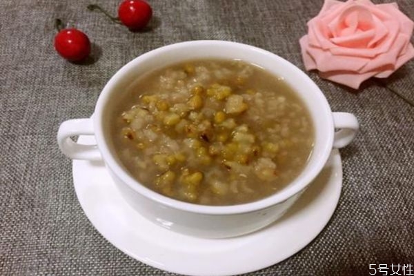 绿豆粥的营养价值及功效和作用,绿豆粥的营养价值