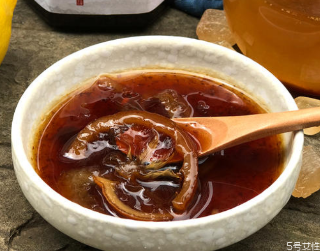 柠檬膏熬苦了可以喝吗,熬好的柠檬膏带苦味 柠檬膏熬苦了可以喝吗,熬好的柠檬膏带苦味