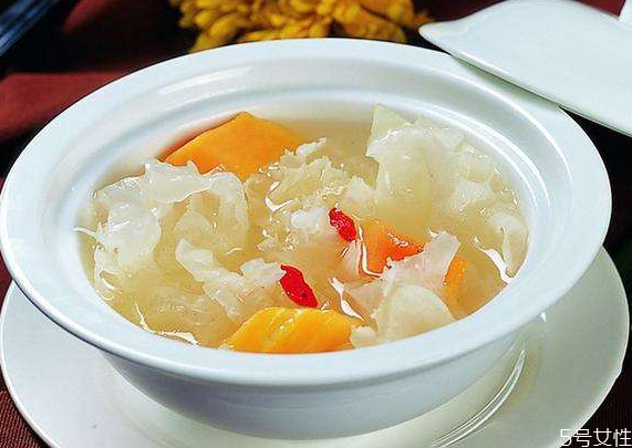 吃银耳拉肚子是怎么回事,为什么吃银耳拉肚子怎么回事