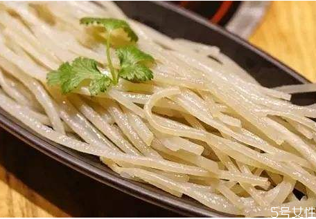 红薯粉条的做法大全,红薯粉条怎么做成的