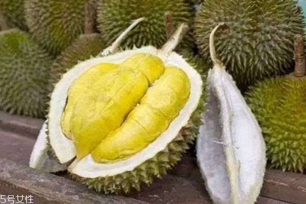 吃榴莲有什么好处呢(榴莲有什么效果)