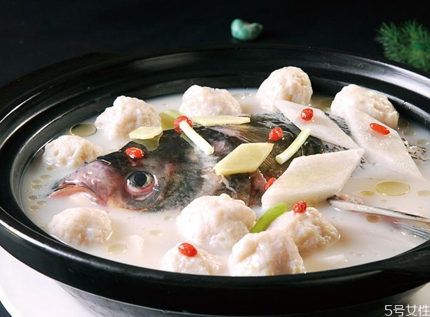 吃鱼脑子有什么害处吗,吃鱼脑子的好处和坏处