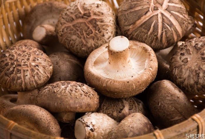 baim眼影盘,小红书推荐眼影盘