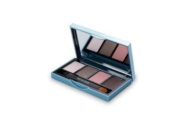 眼影为什么会晕妆,画眼影老晕妆是什么原因