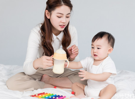 宝宝吃什么面条有营养,婴儿吃面条的好处