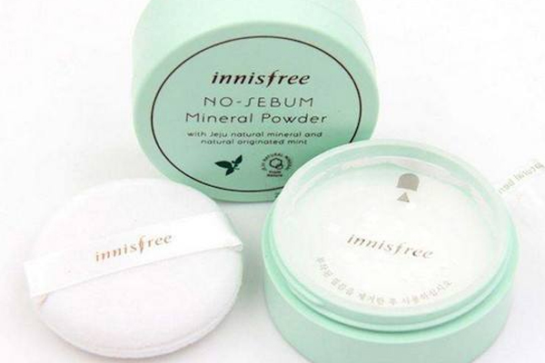 悦诗风吟散粉和unny散粉哪个好用,悦诗风吟散粉好用吗