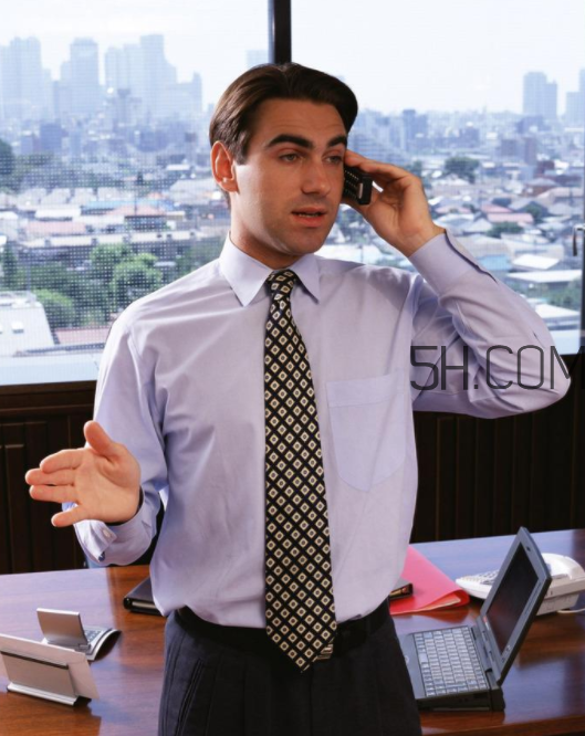 哮喘的症状(哮喘的症状怎样判断是不是哮喘)