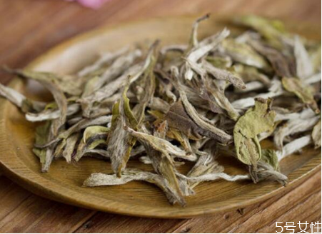 福鼎老白茶怎么泡才好喝,福鼎白茶泡茶方法 福鼎老白茶怎么泡才好喝,福鼎白茶泡茶方法