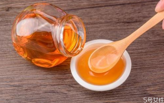 宫寒吃蜂蜜有好处吗,宫寒能吃蜂蜜吗