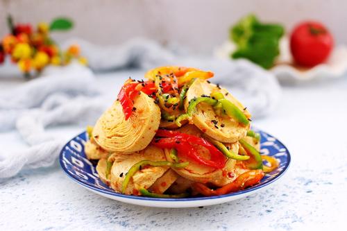 美宝莲粉底液色号对照表,美宝莲粉底液介绍 美宝莲粉底液色号对照表,美宝莲粉底液介绍