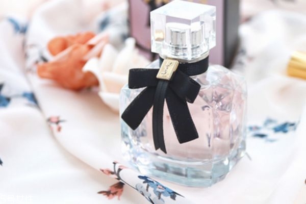 圣罗兰反转巴黎香水好闻吗保持时间久吗?,圣罗兰反转巴黎香水好闻吗,像不像洗衣液