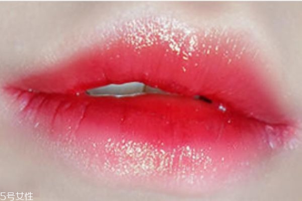 新娘补妆需要用到哪些,新娘补妆怎么补