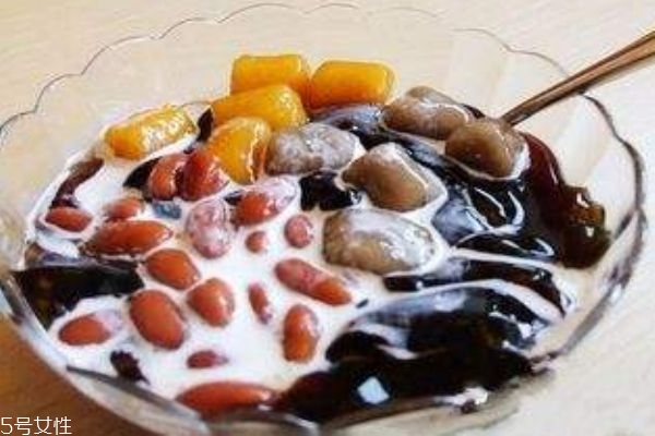 如何制作烧仙草呢(怎样制作烧仙草) 如何制作烧仙草呢(怎样制作烧仙草)