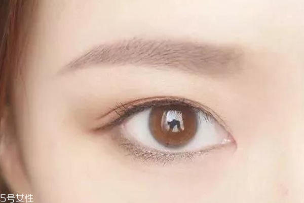 什么眉型百搭,适合的眉型