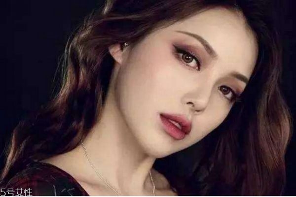 韩国妆容教程清纯妆,复古妆容教程图解