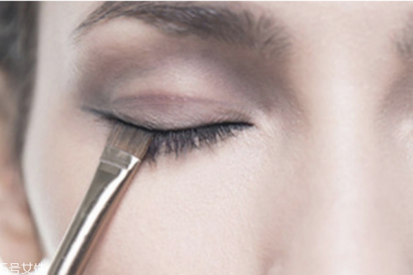 香奈儿5号香水的香评(香奈儿5号之水香评)