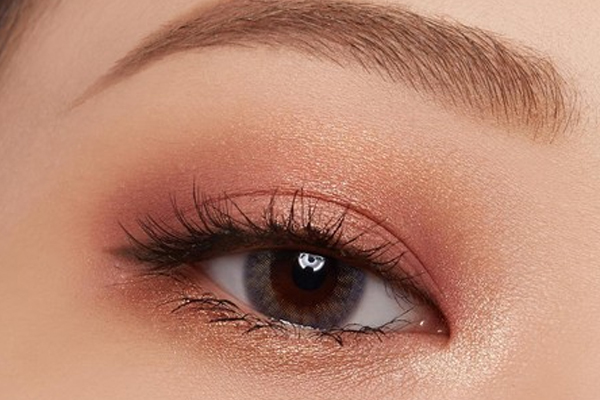 眼妆总是晕染怎么办,眼线特别容易晕染怎么办 眼妆总是晕染怎么办,眼线特别容易晕染怎么办