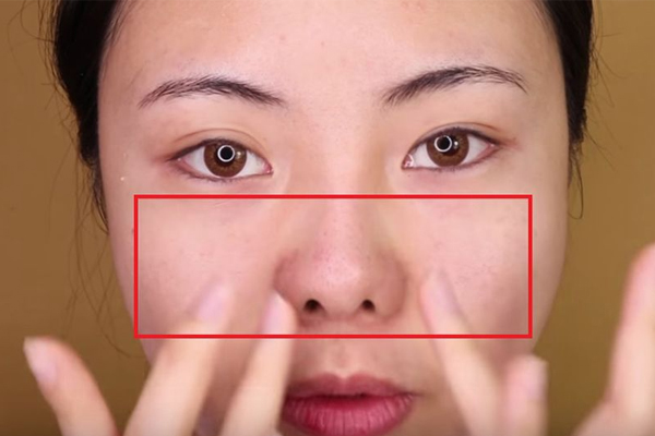 怎样化妆才能遮住毛孔,脸上毛孔多且粗大怎么办