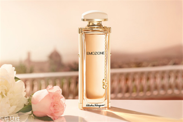 为什么有的香水留香时间短,香水留香时间越长越好吗