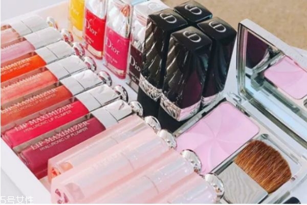 dior2019早春系列介绍,dior2019早春系列 dior2019早春系列介绍,dior2019早春系列