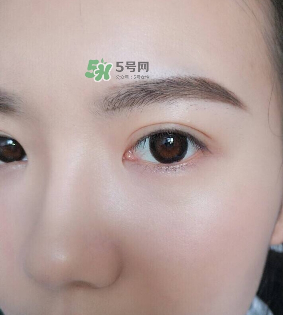 快速练出天鹅肩的方法(天鹅肩是怎么练出来的)