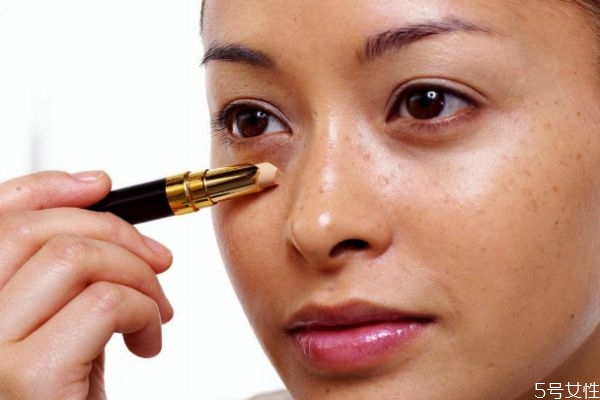 瘦身沐浴露的危害(瘦身沐浴露的危害)