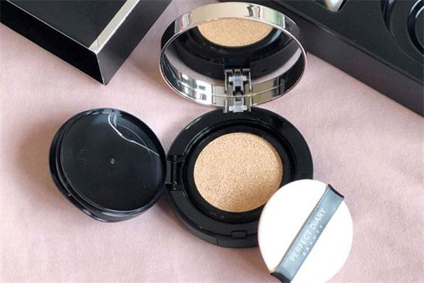 丰胸霜会反弹吗(丰胸霜会反弹吗)