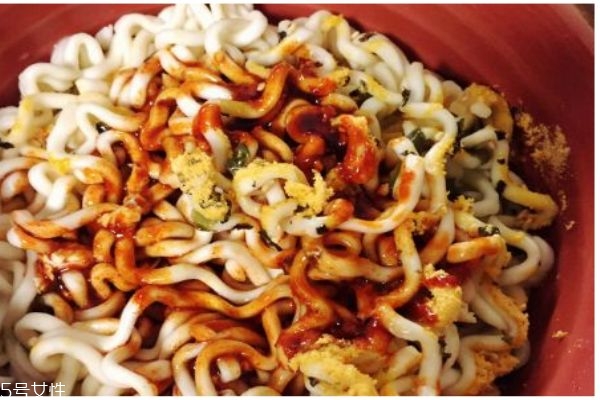 为什么火鸡面要叫火鸡面呢(火鸡面为啥叫火鸡面) 为什么火鸡面要叫火鸡面呢(火鸡面为啥叫火鸡面)