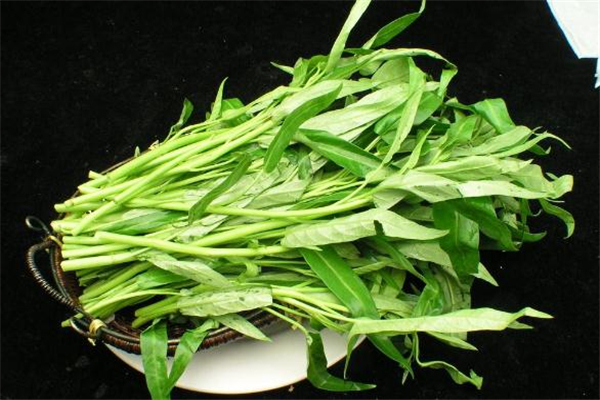 空心菜吃多了会怎样(空心菜吃多了会怎样?)