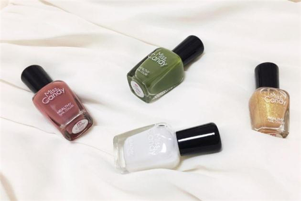 减肥期间千万不能吃什么呢(在减肥期间不能吃什么)