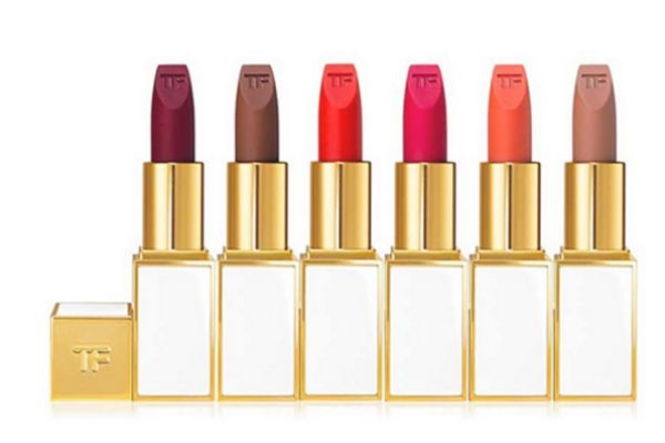 胸部太大的原因有哪些(胸部过大是什么原因)