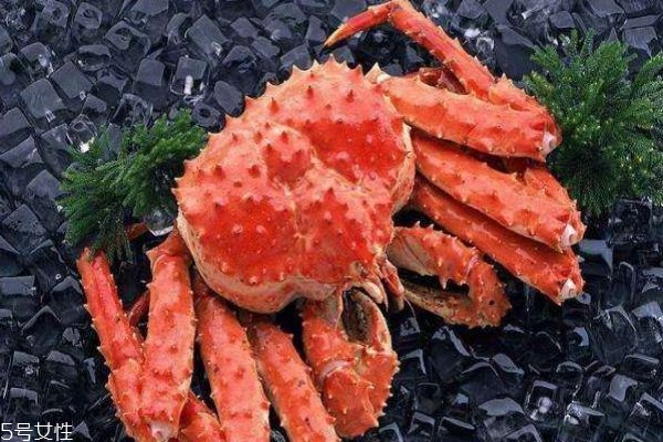为什么帝王蟹那么贵呢(帝王蟹为啥那么贵)
