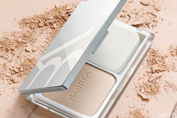 芭比波朗羽柔蜜粉饼怎么样,芭贝拉定妆粉饼怎么样
