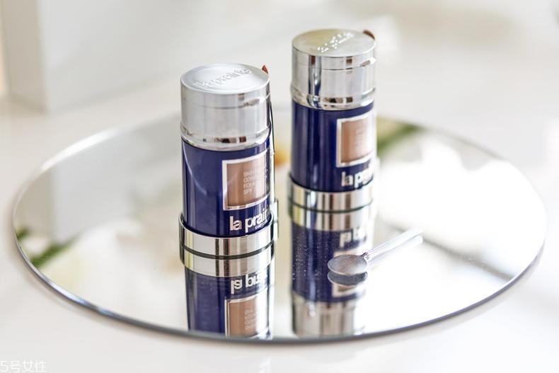 刮痧瘦腿时要注意什么(刮痧瘦腿的正确方法)