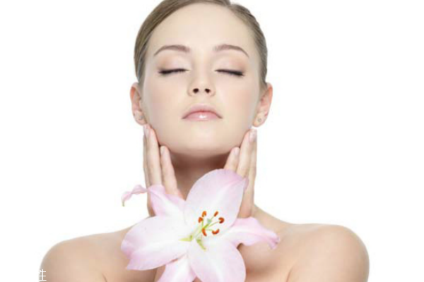 化妆品霜和乳有什么区别,干皮妆前乳哪个牌子好用推荐