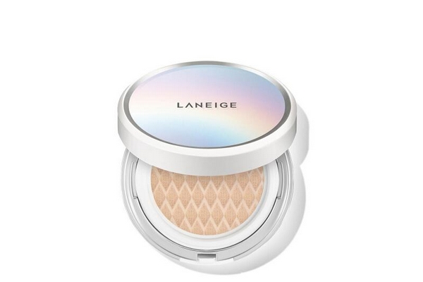 兰芝的小白光气垫怎么样,有气垫还需要粉饼吗