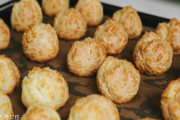 制作泡芙的注意事项(制作泡芙的注意事项有哪些)